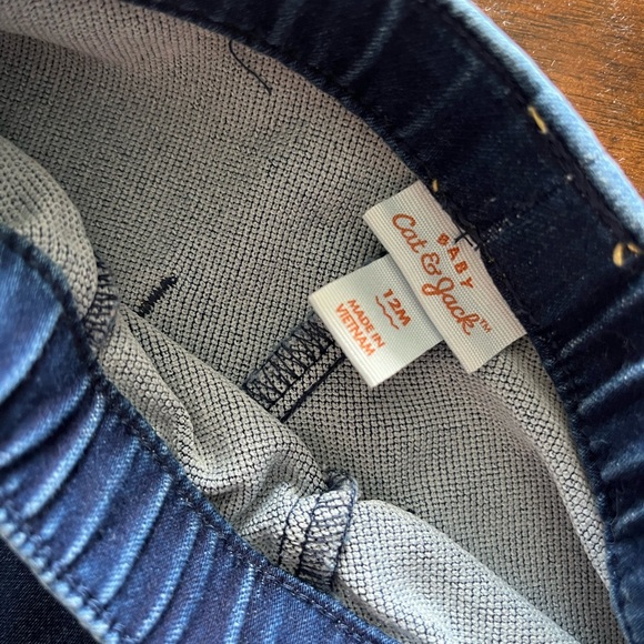 Cat and Jack Stretchy Jeans - Picture 4 of 5